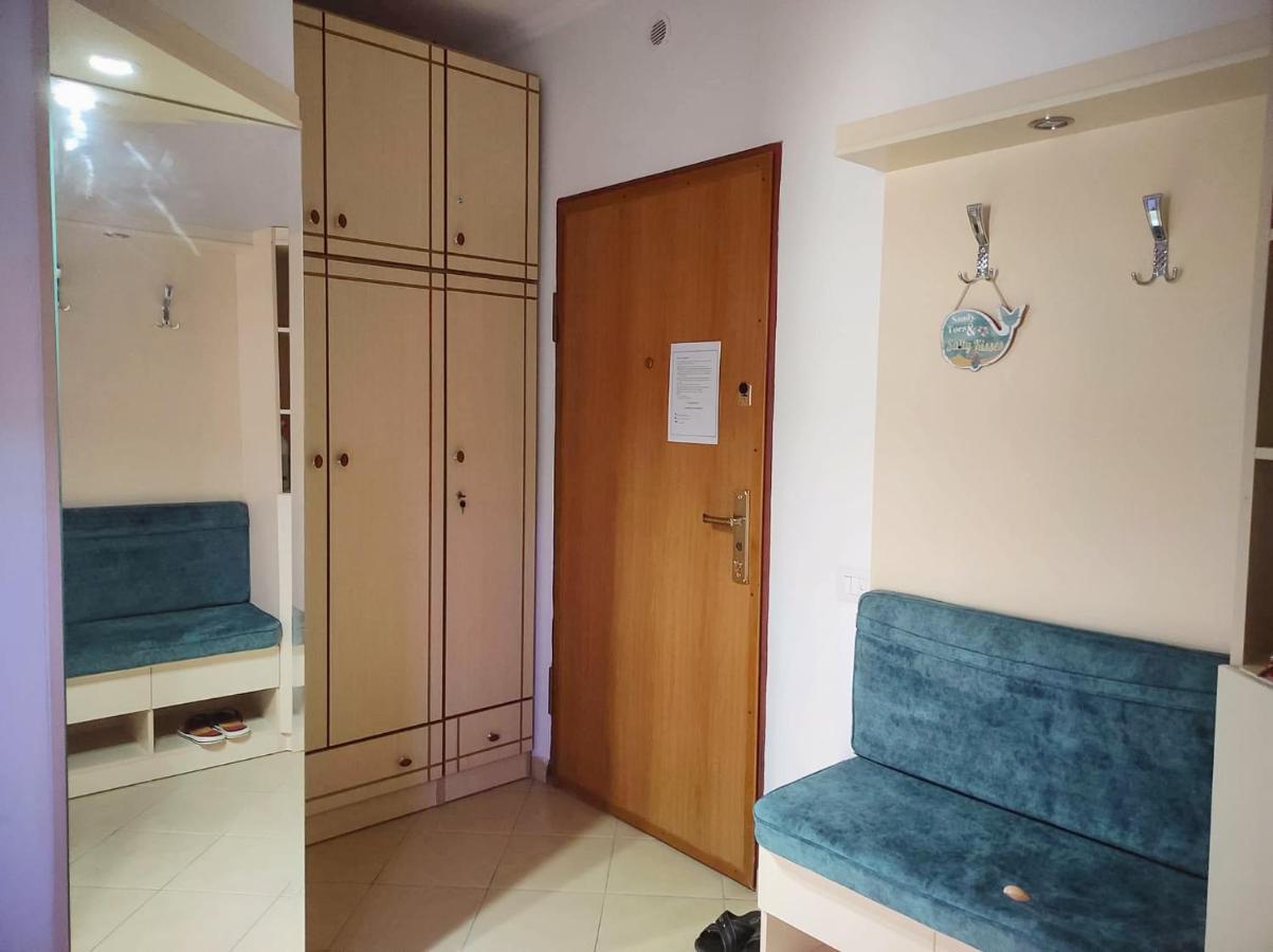 Coastal Retreat - Beach Apartment Vlorë エクステリア 写真