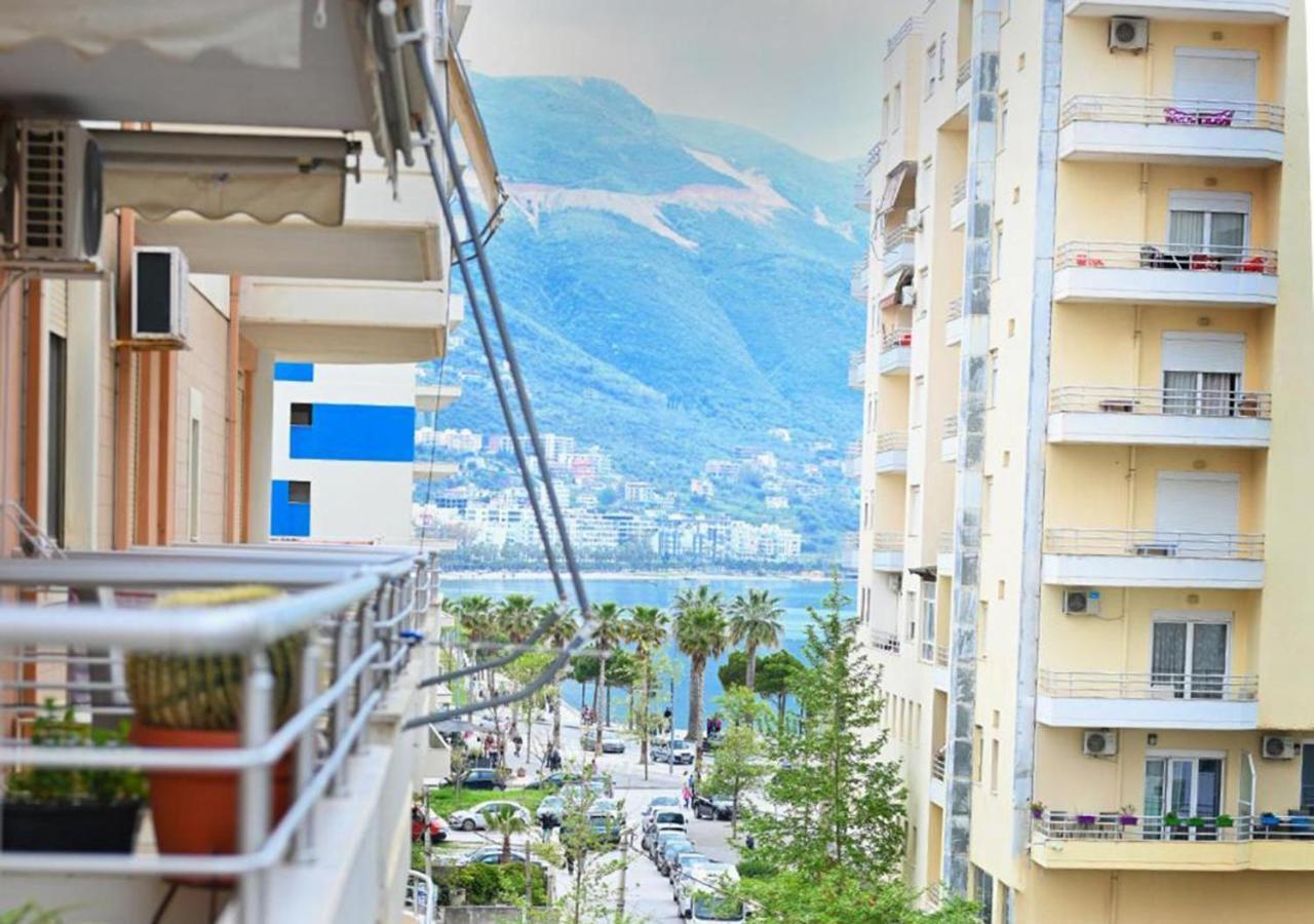 Coastal Retreat - Beach Apartment Vlorë エクステリア 写真